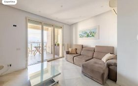 5 Stars Apart Sea View